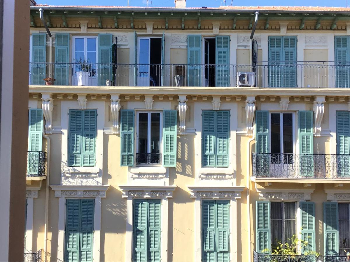 Modern, Traditional , Bright And Stylish Appartement Nizza Exterior foto